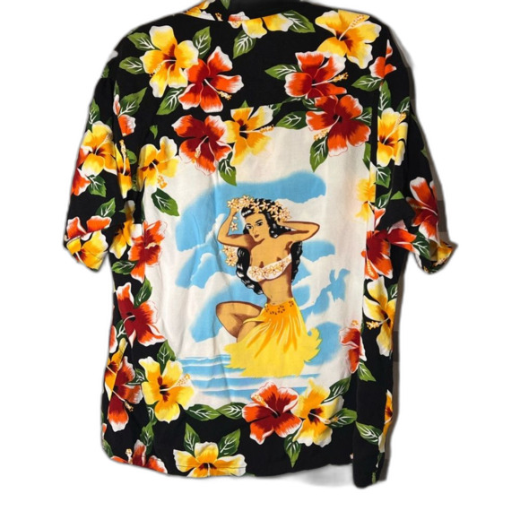 Pennington Ltd Vintage Hawaiian  button front shirt Hula girl on back size xl - Picture 3 of 3